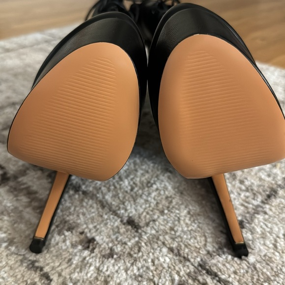 Ann creek platform heels - Picture 4 of 7